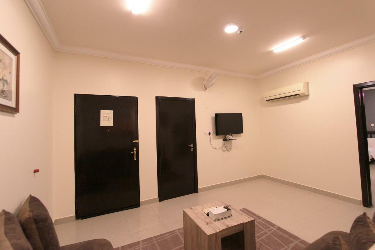 Al Qaswaa Furnished Apartements บูเรดาห์ ภายนอก รูปภาพ