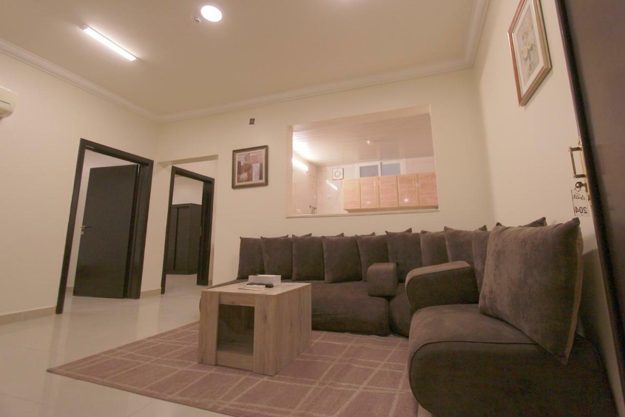 Al Qaswaa Furnished Apartements บูเรดาห์ ภายนอก รูปภาพ