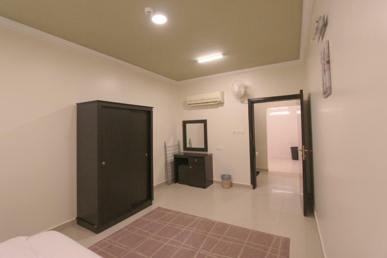 Al Qaswaa Furnished Apartements บูเรดาห์ ภายนอก รูปภาพ